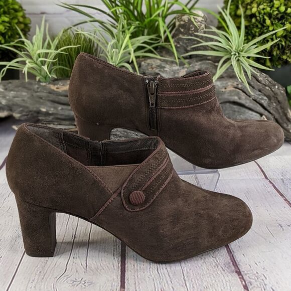 Clarks Tamryn Maize Boots Booties - Picture 2 of 9